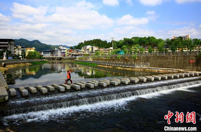 福建沙县:“河长制”助力水清岸绿常相伴